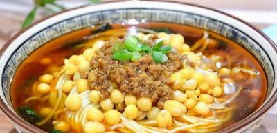 如何挑選優(yōu)秀的面食培訓(xùn)學(xué)校？師資、課程設(shè)置與外界評價全解析